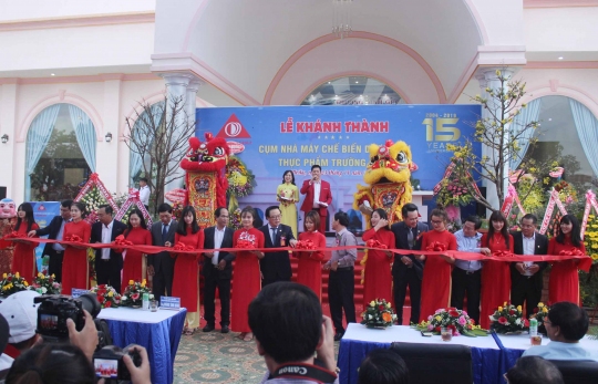 NHỮNG KHOẢNH KHẮC ĐÁNG NHỚ TRONG LỄ KHÁNH THÀNH CỤM NHÀ MÁY CHẾ BIẾN DƯỢC LIỆU, THỰC PHẨM VÀ LỄ KỶ NIỆM 15 NĂM TRUONG SINH GROUP